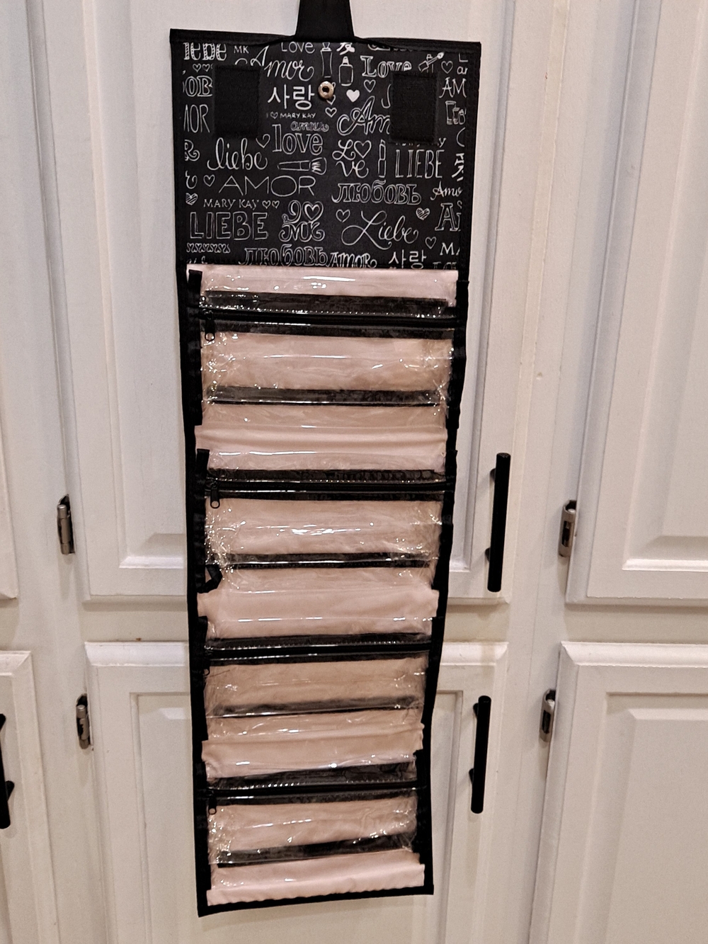 Mary Kay Black White "Love" Edition Rollup Travel Cosmetic Jewelry Carry  Case